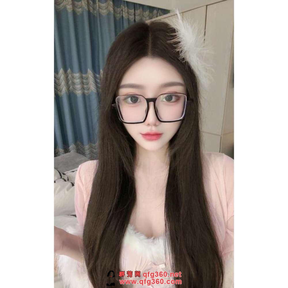 12_WH_1000x1000px.jpg